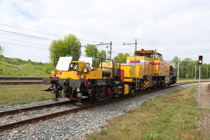 a strukton